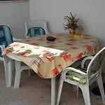 Miriam Karol Apartament Rukavac (Vis)